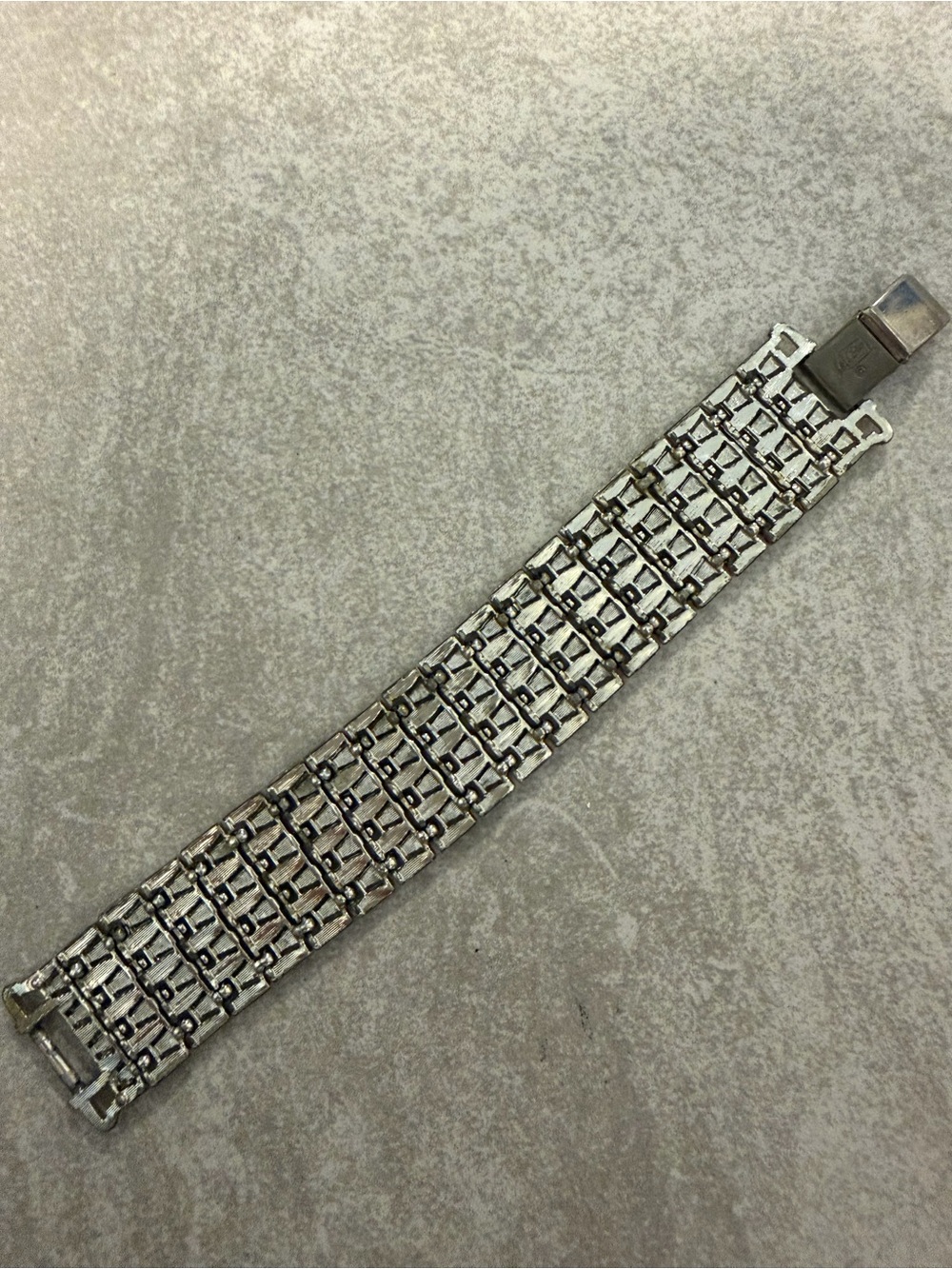 Mid Century Mod CORO Silvertone Basket Weave Bracelet 7 1/4”